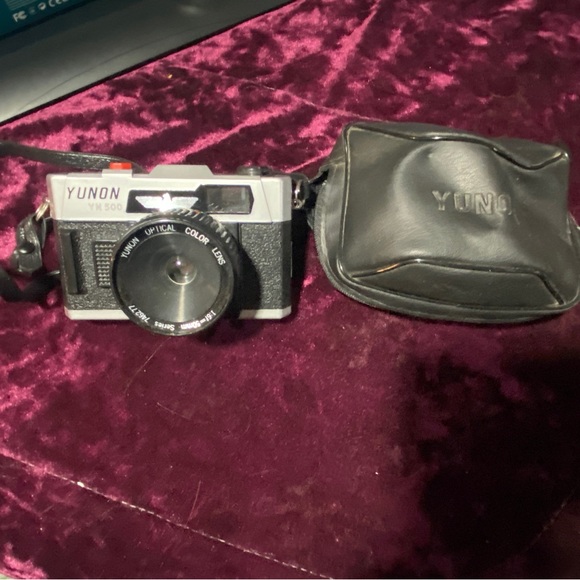Yunon Other - Vintage Yunon YN500 Camera